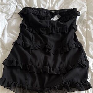 PrettyLittleThing Black Strapless Ruffle Dress